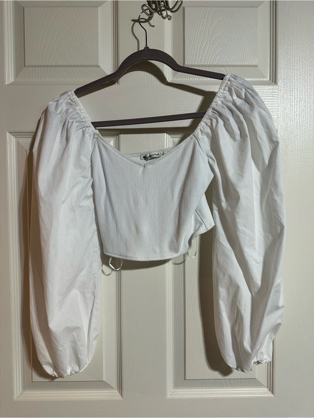 Abercrombie & Fitch White Puff-Sleeve Crop Top